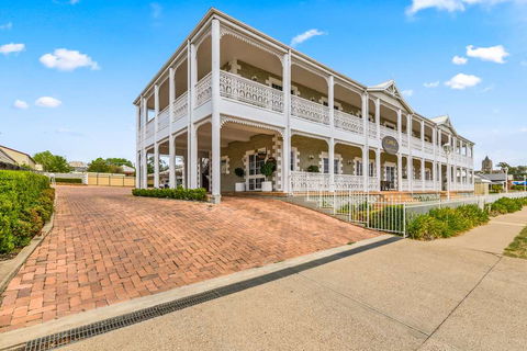 Quality Inn Ashby House Tamworth - Accommodation Newcastle 1
