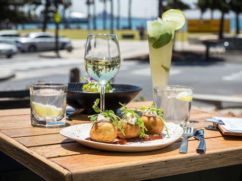 Novotel Geelong - Accommodation Newcastle 2