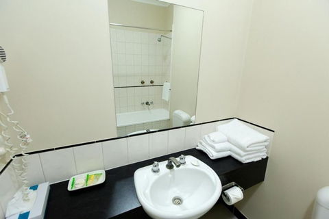 Barkly Motor Lodge - Accommodation Newcastle 11