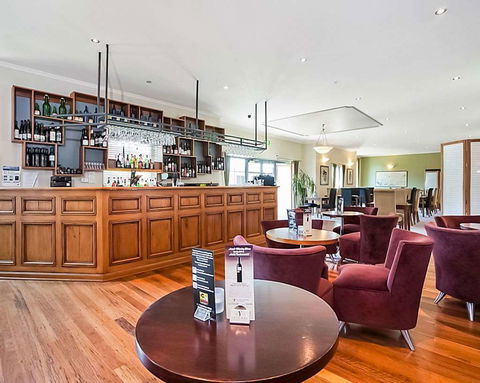 Quality Inn & Suites Menzies - Accommodation Newcastle 12