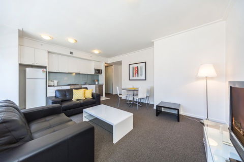 Astra Apartments Sydney CBD - Accommodation Newcastle 4