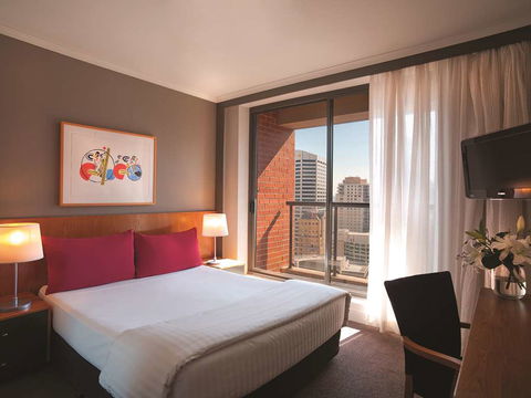 Adina Apartment Hotel Sydney Town Hall - Accommodation Newcastle 4