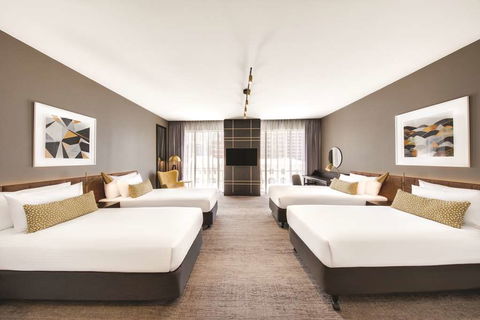 Vibe Hotel Sydney - Accommodation Newcastle 3