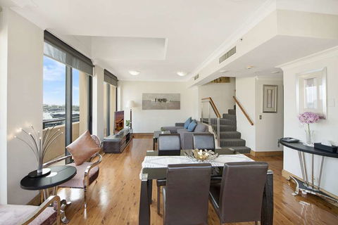 YEHS Hotel Sydney Harbour Suites - Accommodation Newcastle 12