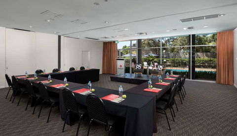 Rydges Bankstown - Accommodation Newcastle 6