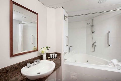 Rydges Bankstown - Accommodation Newcastle 14