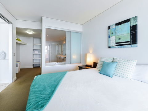 Grand Mercure Apartments Bargara - Accommodation Newcastle 5