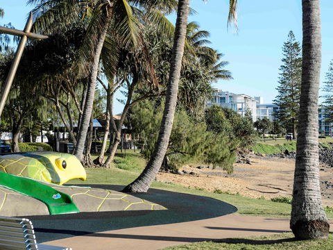 Grand Mercure Apartments Bargara - Accommodation Newcastle 12