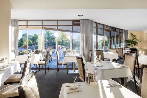 Best Western Plus Garden City Hotel - Accommodation Newcastle 12