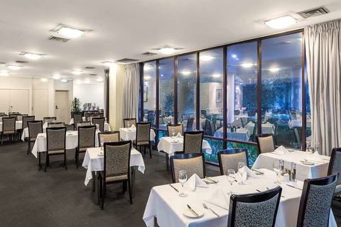 Best Western Plus Garden City Hotel - Accommodation Newcastle 13