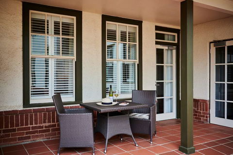 Hotel Kurrajong Canberra - Accommodation Newcastle 1