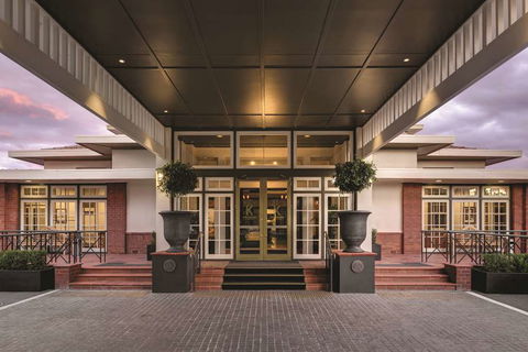 Hotel Kurrajong Canberra - Accommodation Newcastle 2