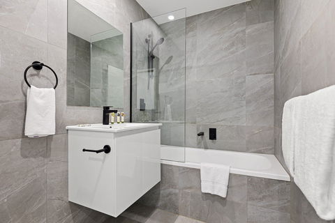 Astra Apartments Parramatta - Skyrise - Accommodation Newcastle 11