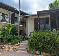 Palms City Resort - Accommodation Newcastle