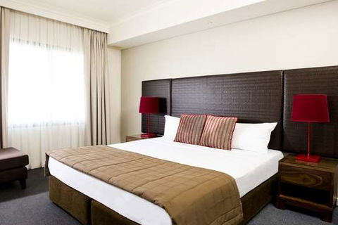 Mantra On The Esplanade - Accommodation Newcastle 7