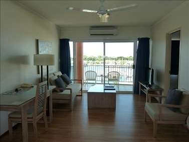 Cullen Bay Resorts - Accommodation Newcastle 5