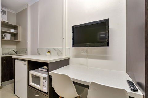 Vitina Studio Motel - Accommodation Newcastle 12