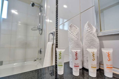 Argus Apartments Darwin - Accommodation Newcastle 8