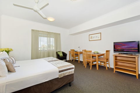 Metro Advance Apartments & Hotel - Accommodation Newcastle 12