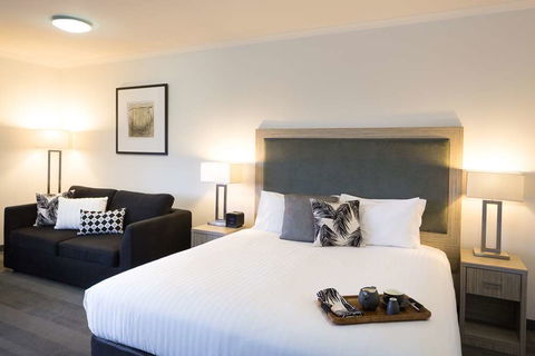 H On Smith Hotel - Accommodation Newcastle 14