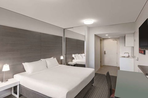 Adina Apartment Hotel Darwin Waterfront - Accommodation Newcastle 9