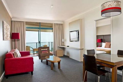 Mantra On The Esplanade - Accommodation Newcastle 9