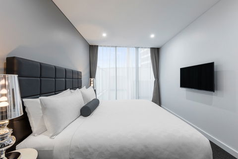 Meriton Suites Church Street, Parramatta - Accommodation Newcastle 4