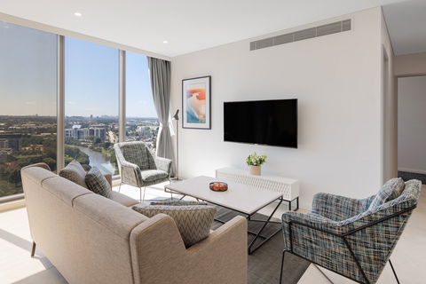 Meriton Suites George St - Accommodation Newcastle 4