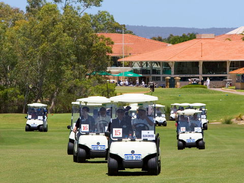 Novotel Swan Valley Vines Resort Hotel - Accommodation Newcastle 2