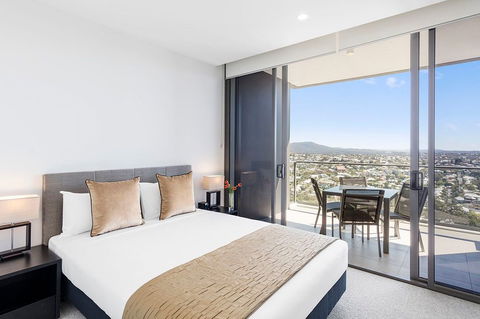 The Milton Brisbane - Accommodation Newcastle 1