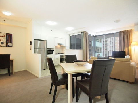 Oaks 212 Margaret - Accommodation Newcastle 1