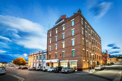 Quest Waterfront Serviced Apartments - Accommodation Newcastle 0