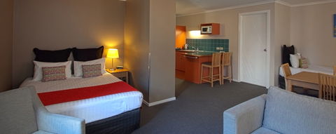 Quest Waterfront Serviced Apartments - Accommodation Newcastle 2