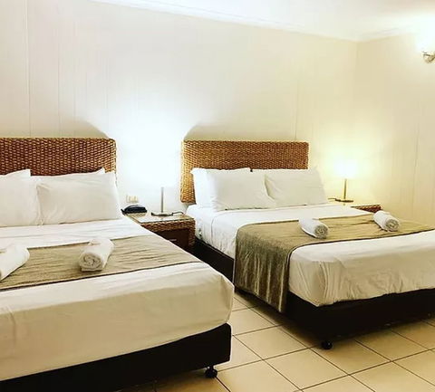 Pine Tree Motel - Accommodation Newcastle 1