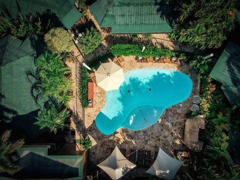 Palms City Resort - Accommodation Newcastle 1