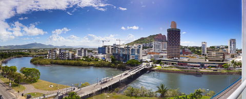 Hotel Grand Chancellor Townsville - Accommodation Newcastle 0