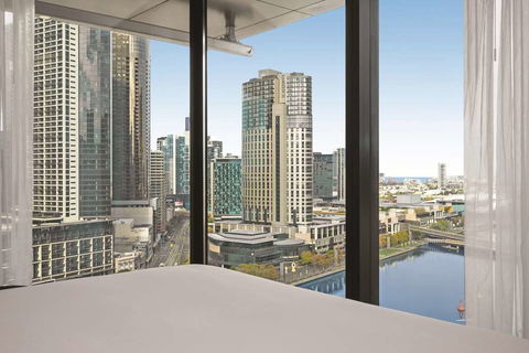 Vibe Hotel Melbourne - Accommodation Newcastle 2