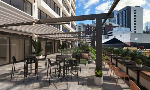 Rydges Melbourne - Accommodation Newcastle 0