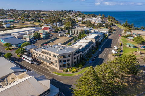 Aurora Ozone Hotel - Accommodation Newcastle 0