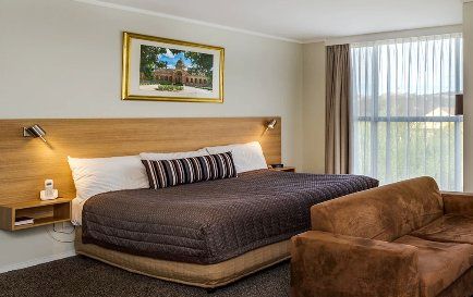 Posthouse MotorLodge - Accommodation Newcastle 2