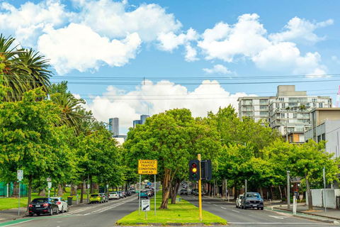 Comfort Hotel East Melbourne - Accommodation Newcastle 1
