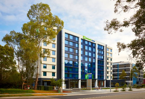 Holiday Inn Express Sydney Macquarie Pk - Accommodation Newcastle 2