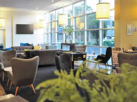 Hotel Ibis Glen Waverley - Accommodation Newcastle 2
