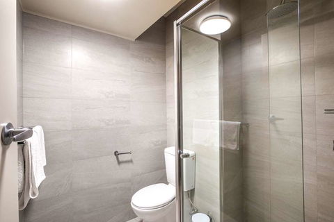 Nightcap At Manhattan Hotel - Accommodation Newcastle 1