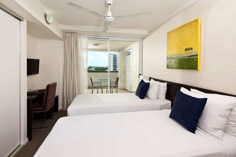 Cairns Central Plaza Apartment - Accommodation Newcastle 2
