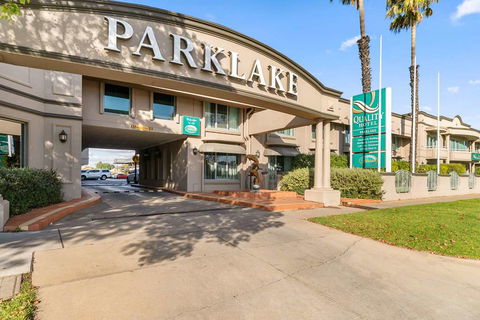 Quality Hotel Parklake Shepparton - Accommodation Newcastle 0