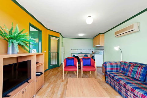 Comfort Inn & Suites Emmanuel - Accommodation Newcastle 1