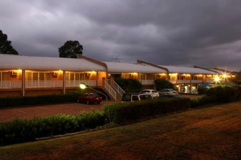 The Hermitage - Accommodation Newcastle 0