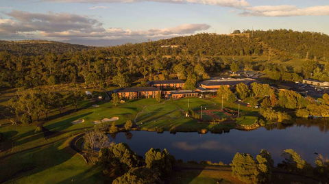 Country Club Tasmania - Accommodation Newcastle 1