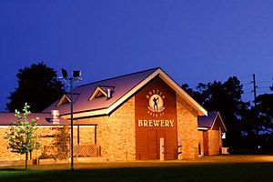 Potters Hotel And Brewery - Accommodation Newcastle 0